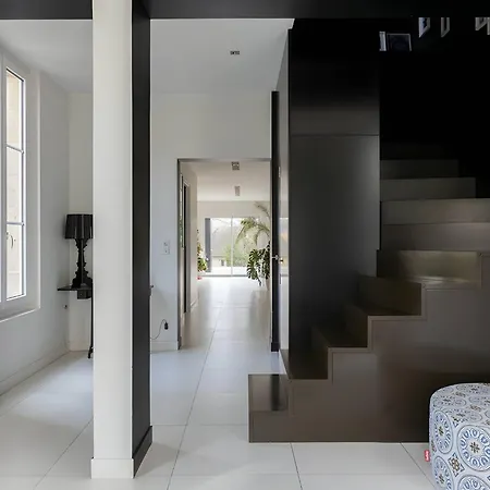 High-end In Vila